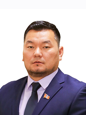 Гэр бүлийнхээ хүнийг харгис хэрцгий харьцсан, догшин авирлаж, тарчлаасан гэх Б.Эрдэнэсүхийг 30 хоног хорих шийдвэр гарлаа