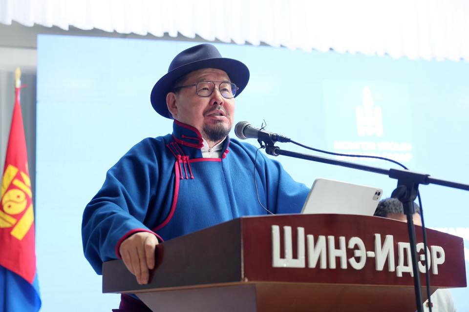 Солонготын даваанаас Хөвсгөл аймгийн Жаргалант- Шинэ-Идэр-Мөрөн чиглэлд 157 км босоо тэнхлэгийн авто замын ажлыг ирэх онд эхлүүлэхээр төлөвлөж байна