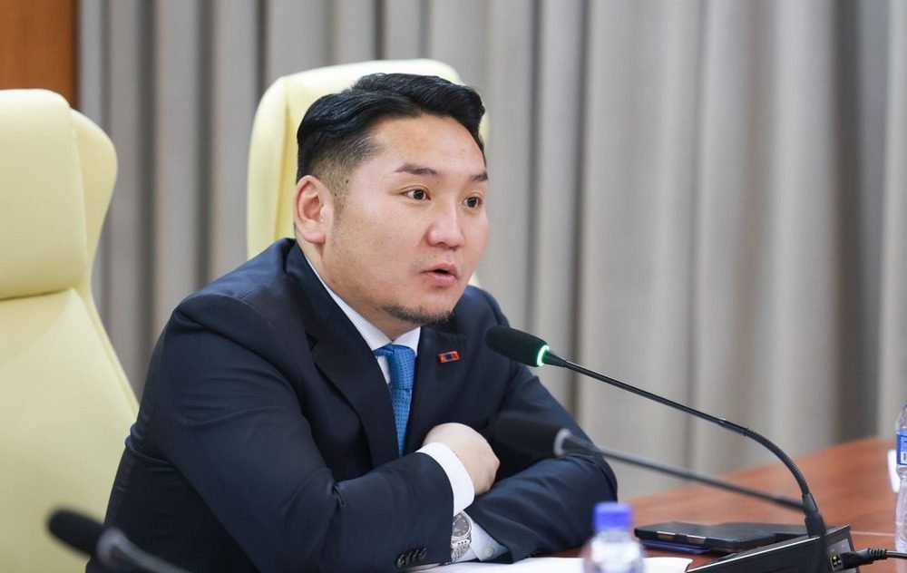З.Төмөртөмөө: Иргэд 103 дугаарт дуудлага өгөөд, гурван цаг хүлээх тохиолдол байна