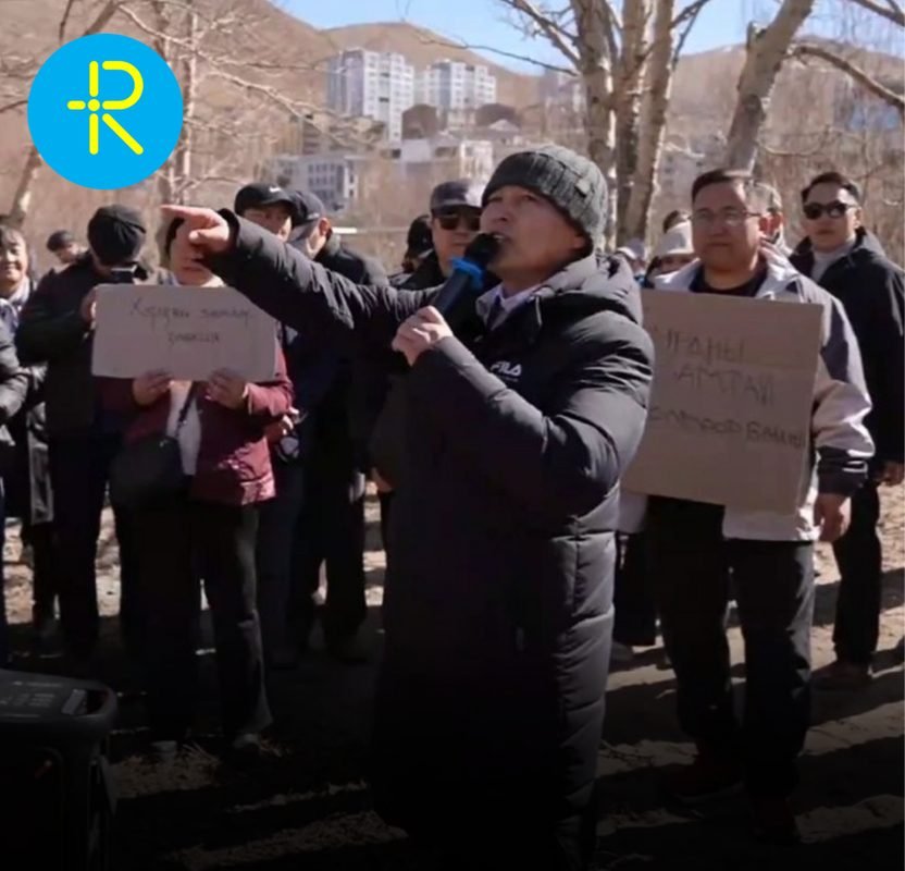 Х.Нямбаатарыг огцруулахыг шаардсан өргөдөлд 2582 хүн гарын үсэг зуржээ