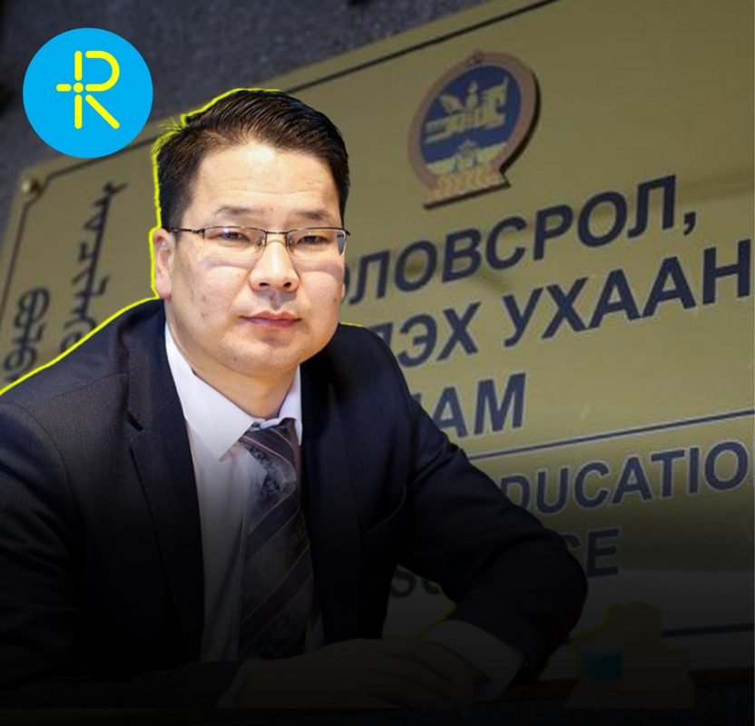 Боловсролын яамны Төрийн нарийн бичгийн даргаар Т.Ням-Очир яригдаж байна