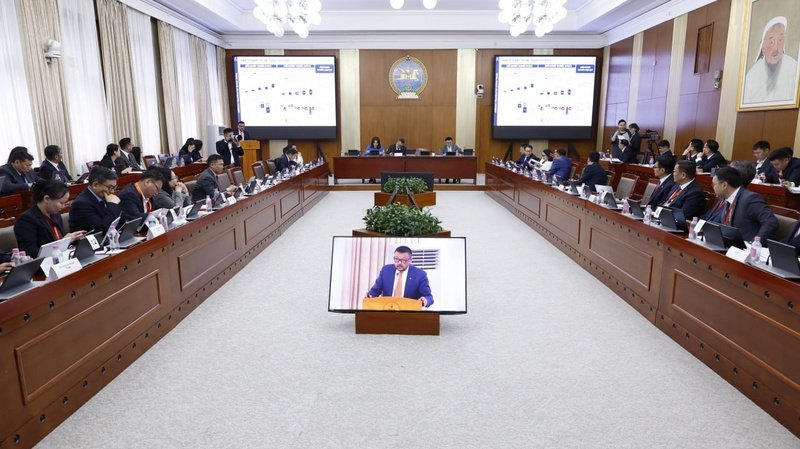 Нийслэлийн 28.9 их наяд төгрөгийн өртөгтэй 16 мега төслийн бодит гүйцэтгэл өнөөдрийн байдлаар ердөө 5 хувьтай байна