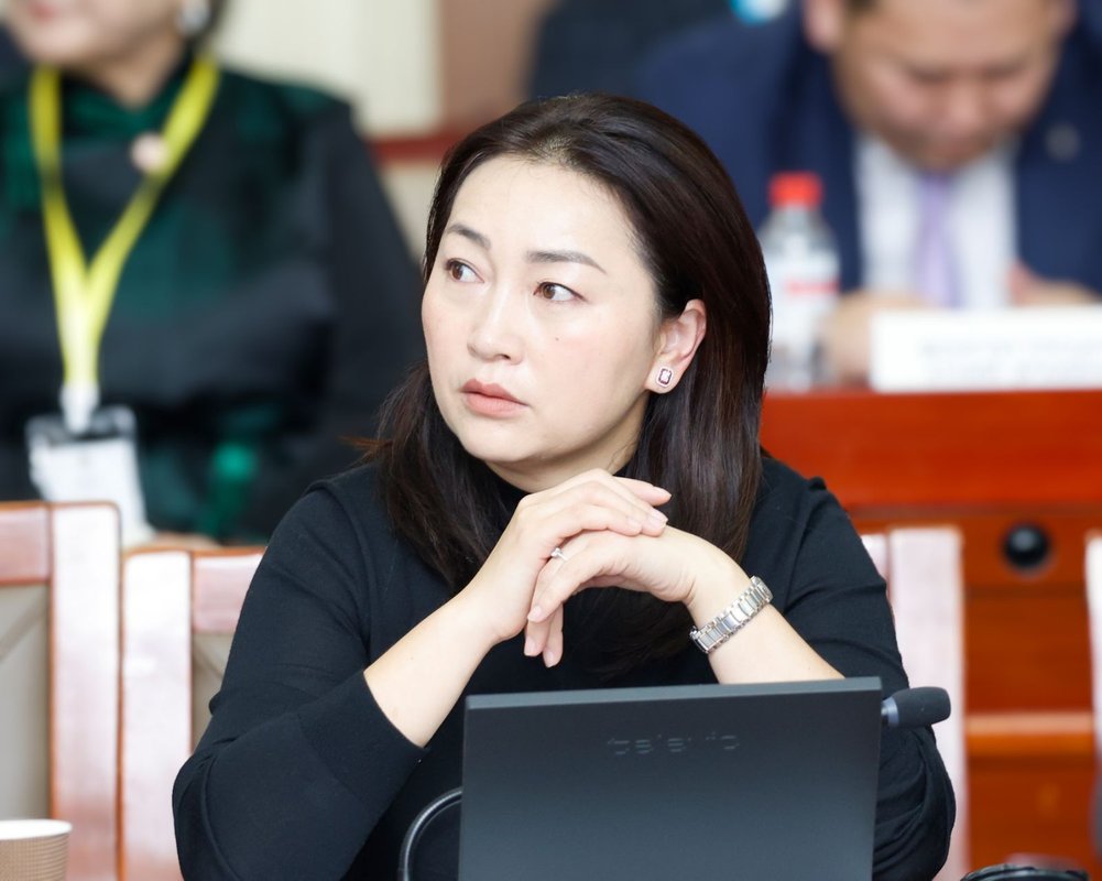 Х.Булгантуяа: Мега төслүүдээ улсын төсвөөс, зам талбайн тохижилтыг орон нутгаас нь санхүүжүүлдэг байхаар ялгаж тогтоовол цаашид маргаан гарахгүй