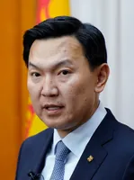 Ерөнхий сайд Н.Учрал хэний уурыг ингэтлээ хүргэчихэв ээ?