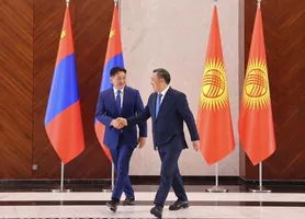 Ерөнхийлөгч У.Хүрэлсүх Киргизийн Ерөнхийлөгч С.Жапаровтай уулзлаа