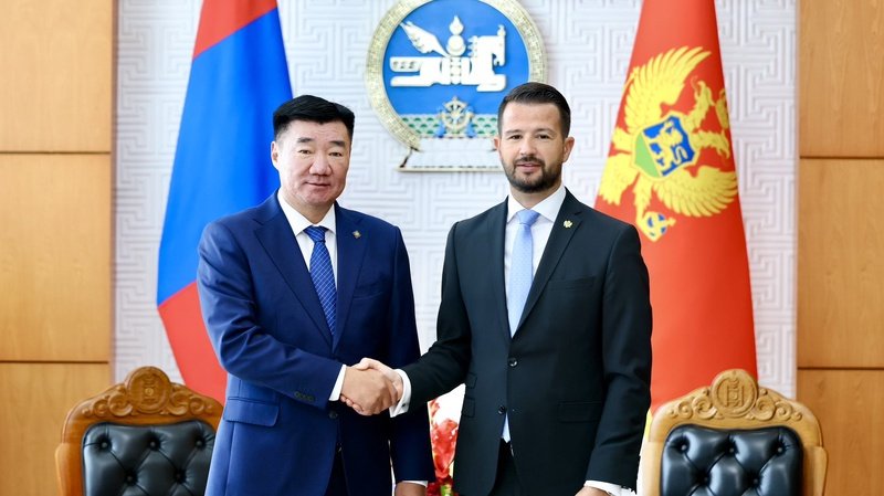 УИХ-ын дарга С.Бямбацогт Монтенегро Улсын Ерөнхийлөгч Яков Милатович-д бараалхлаа