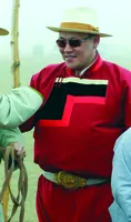 Гишүүн Н.Номтойбаяр А.Намнсаманд түүнийг шоронд байхад оргосон мэтээр мэдүүлэг өгөхийг доод ажилтнуудаасаа шаардаж, татгалзсан хүмүүсийг ажлаас нь халсан талаар дэлгэлээ