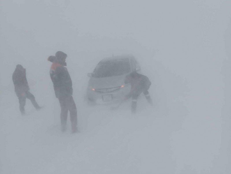 Увс аймагт сураггүй болсон малчныг эрэн хайж байна