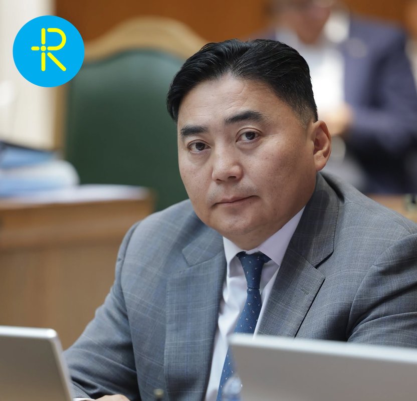 Улсаас их хэмжээний мөнгө завшсан байж болзошгүй хэргээр АТГ-ын хаалга татаж байсан Ч.Мэндбаяр УБ хотын Ерөнхий менежрээр томилогджээ