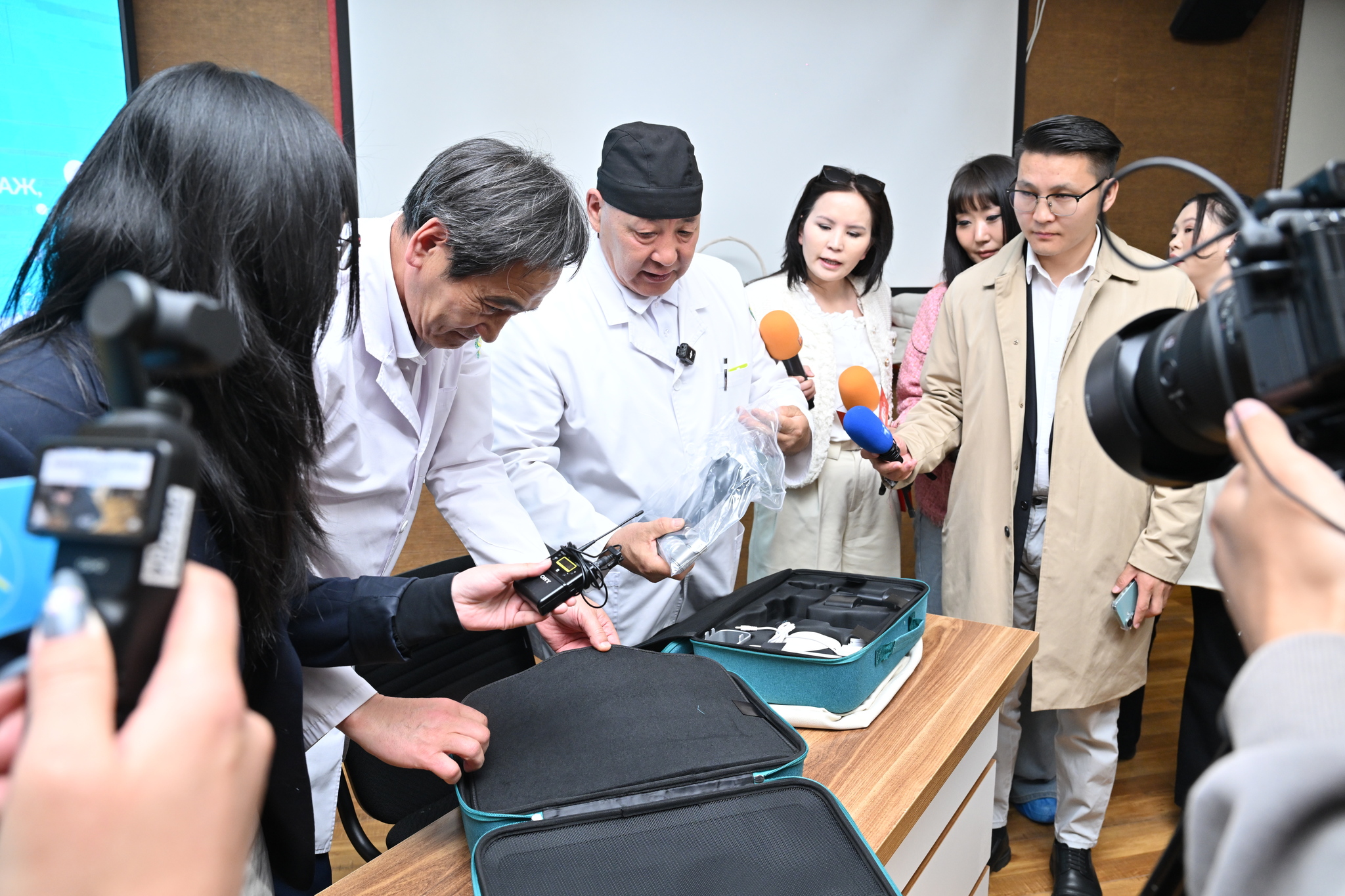 content 2189 DSC 0122